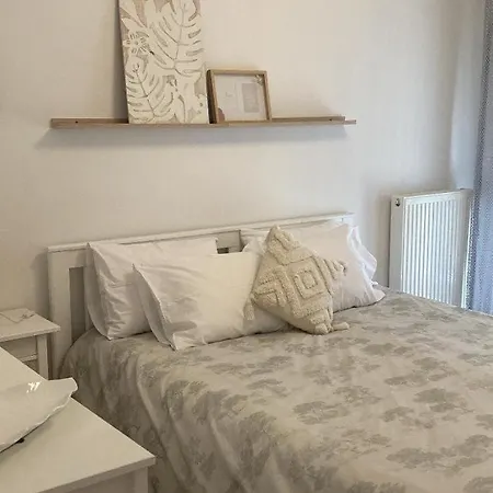 Apartment D&a *
